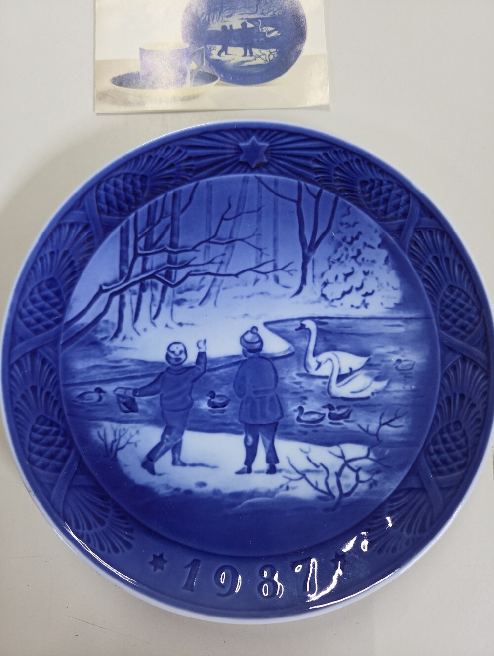 Royal Copenhagen 1987 Christmas Plate Winter Birds Vintage Danish Porcelain Blue